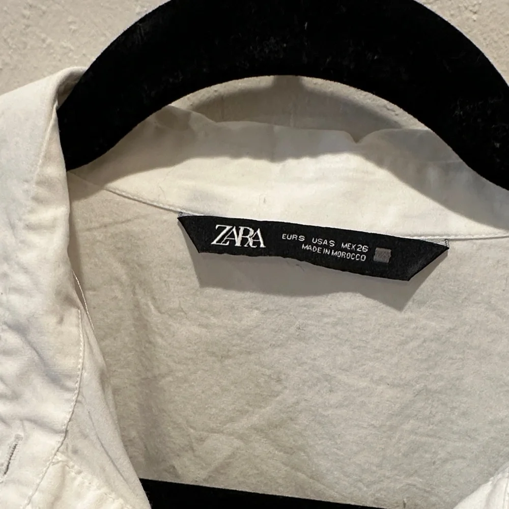 Zara Poplin Tiered Blouse with Puff Sleeves